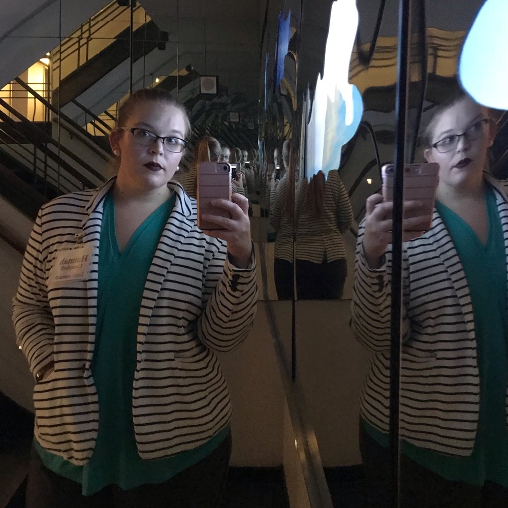 Meet your Posher, Hannah